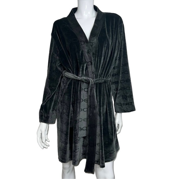 Bebe Monogram‎ Soft Plush Grey Mid Length Bathrobe - Picture 2 of 6